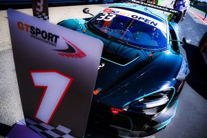 Kell-Macdonald (Greystone GT McLaren) win Race 1 at the Algarve